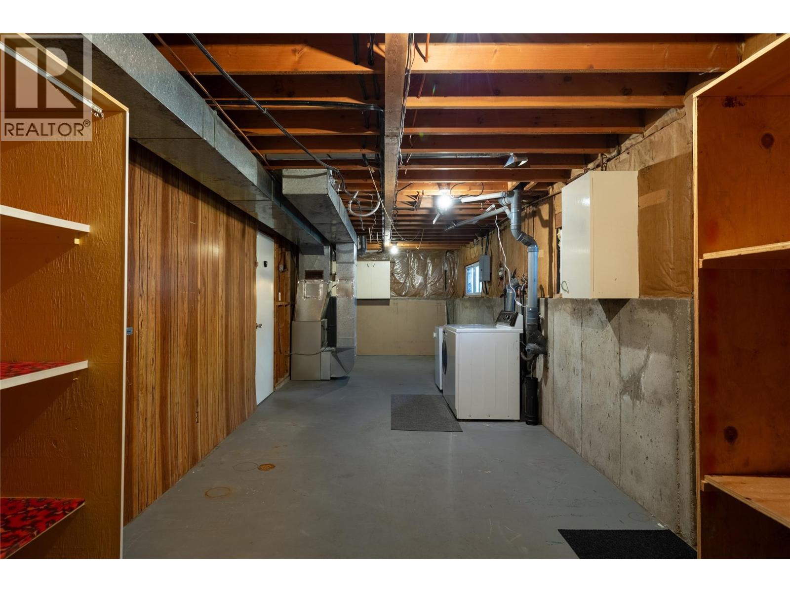 6827 Herry Road, Vernon