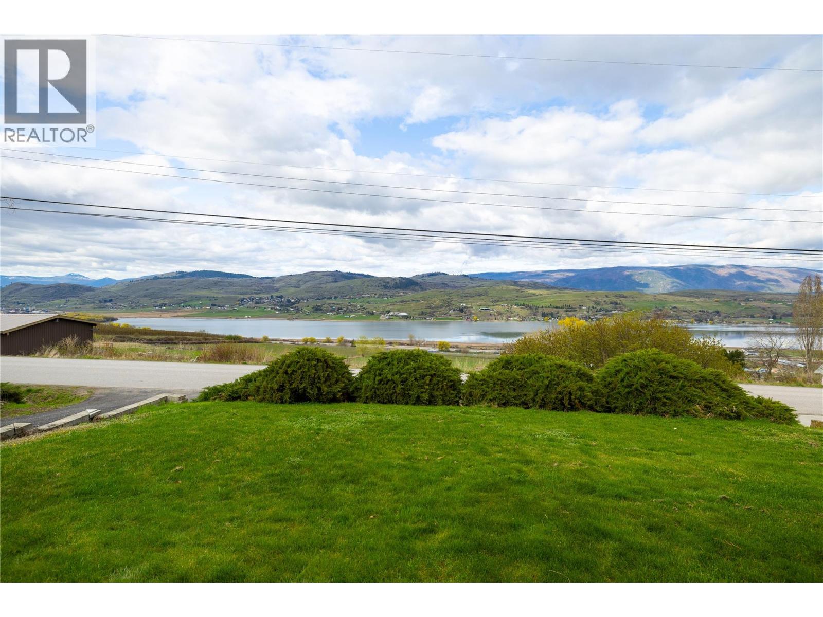 6827 Herry Road, Vernon