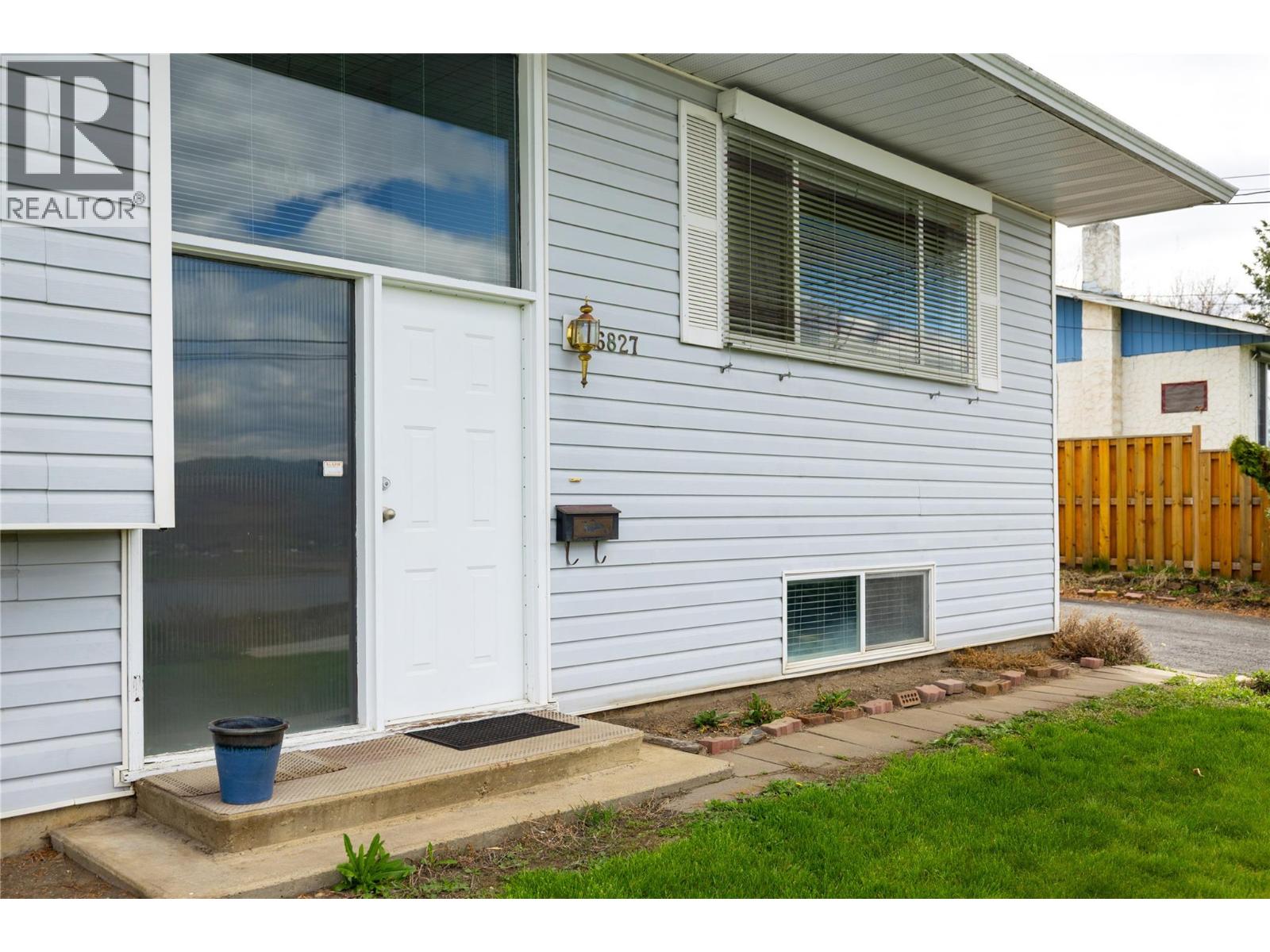 6827 Herry Road, Vernon