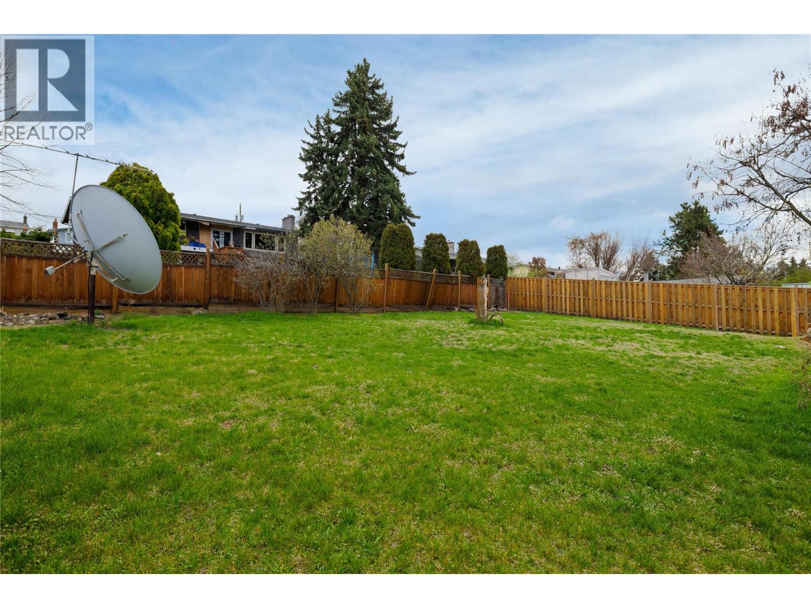 6827 Herry Road, Vernon
