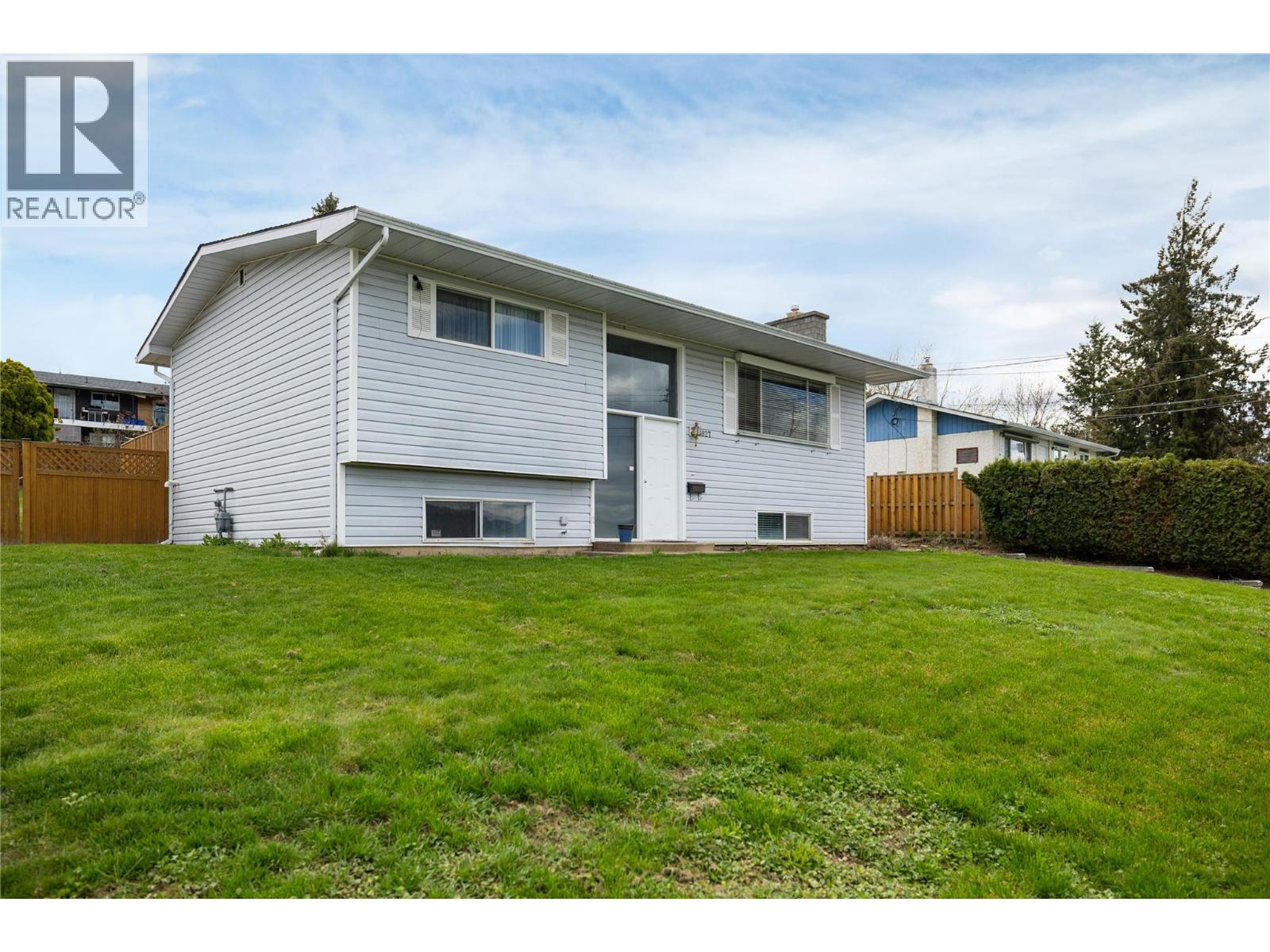 6827 Herry Road, Vernon
