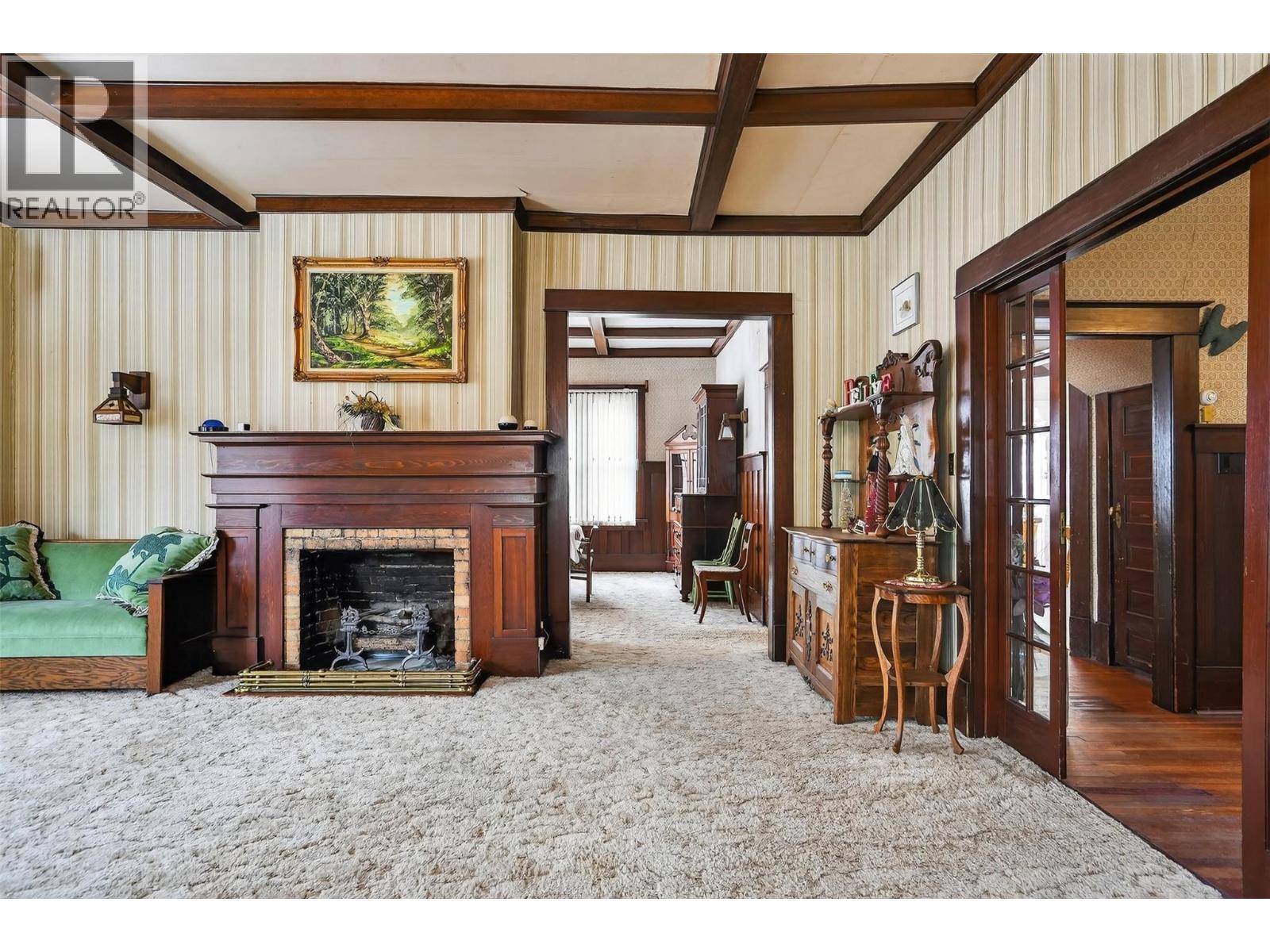 312 LATIMER STREET - 17