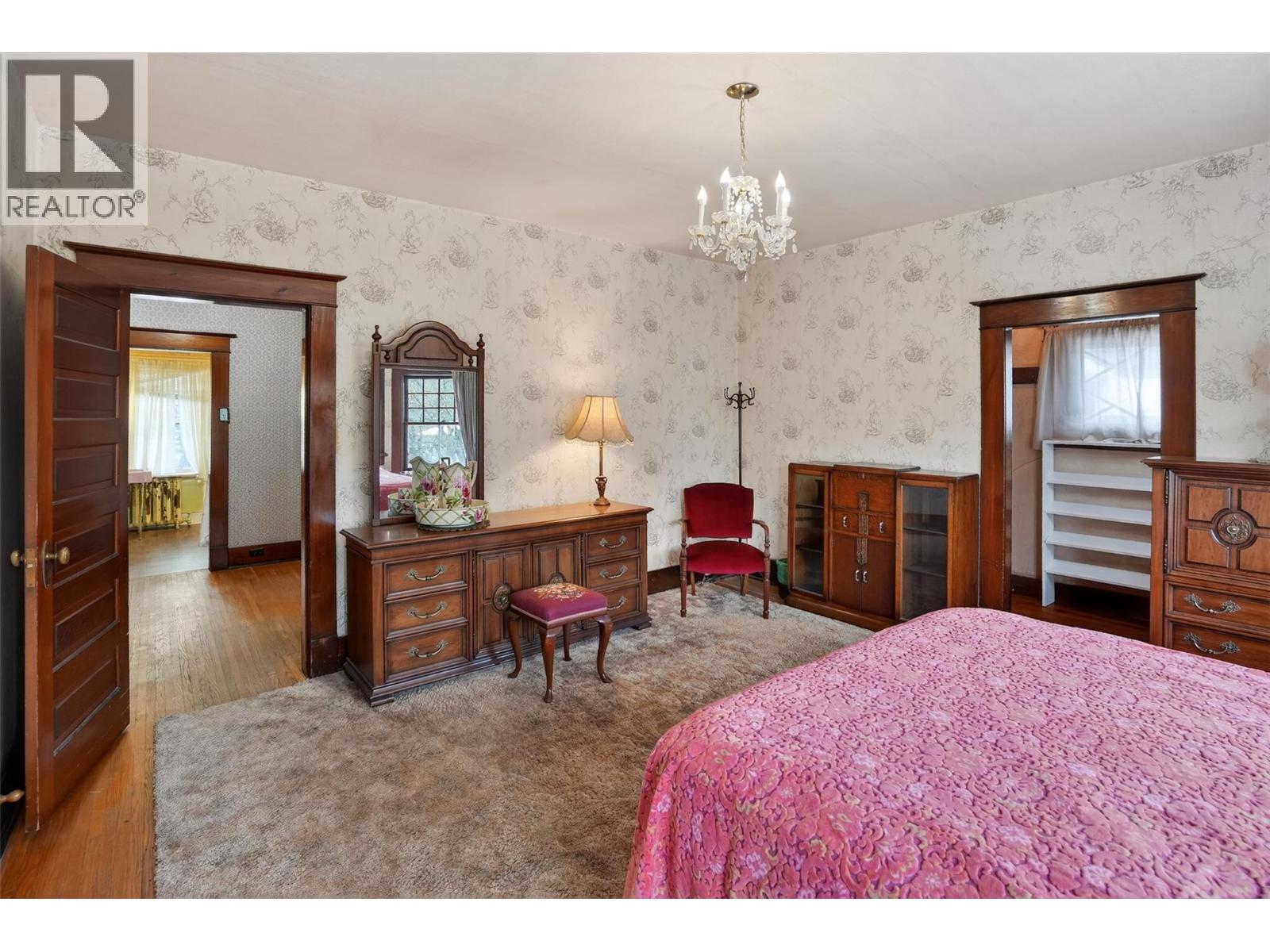 312 LATIMER STREET - 33