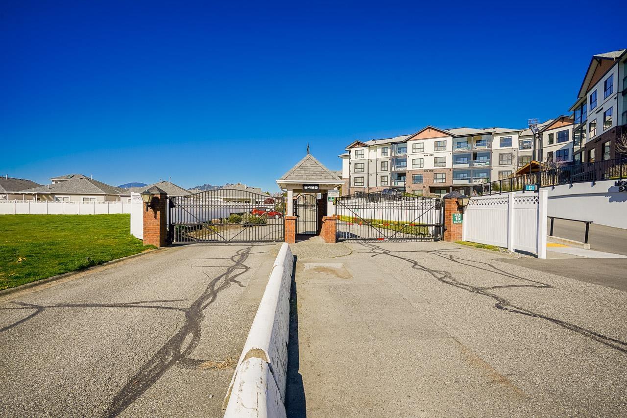 142 8485 YOUNG ROAD, Chilliwack Proper South