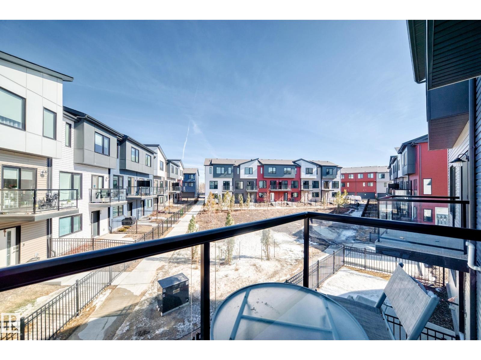 #82 11910 35 AV SW - 23