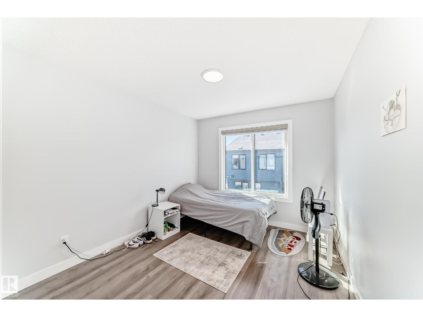 #82 11910 35 AV SW - 32
