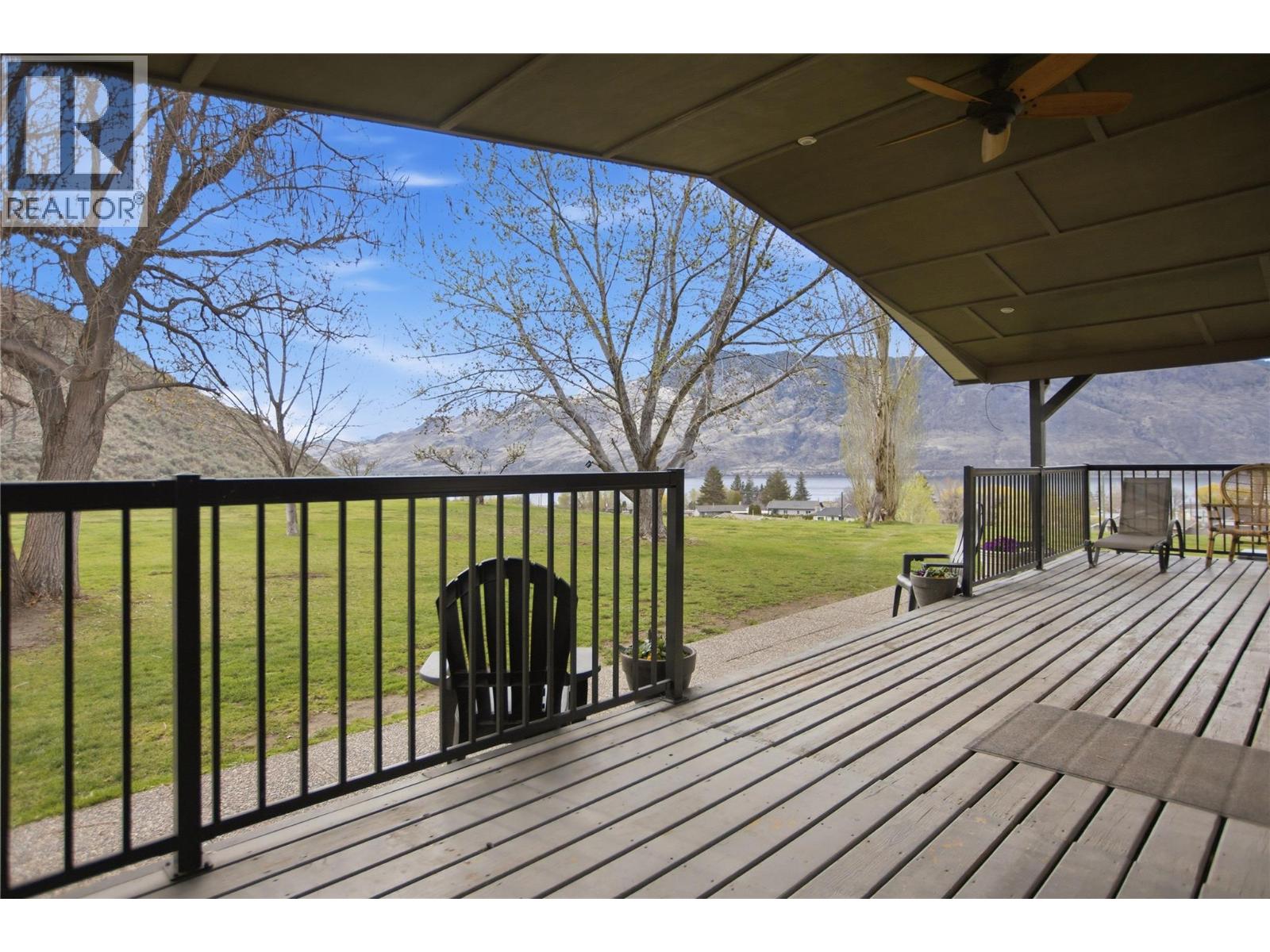 6998 VISTA DRIVE - 6