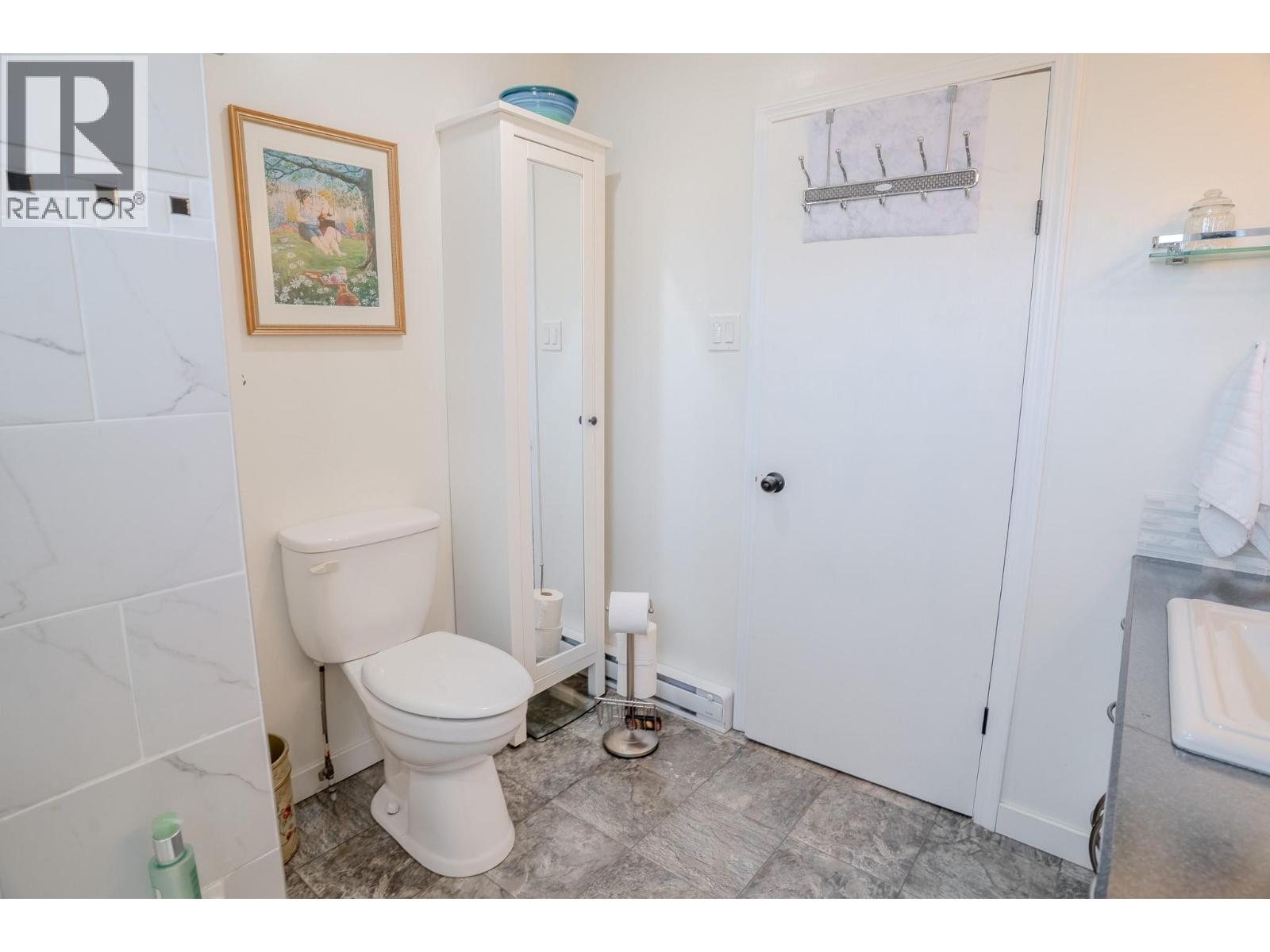 331 BIRCH Street - 16