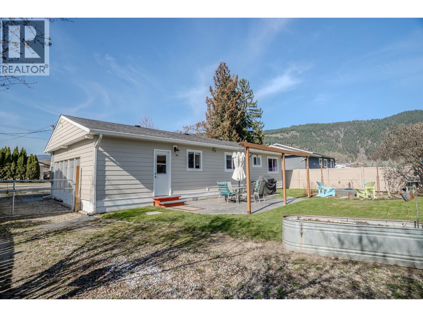 331 BIRCH Street - 26