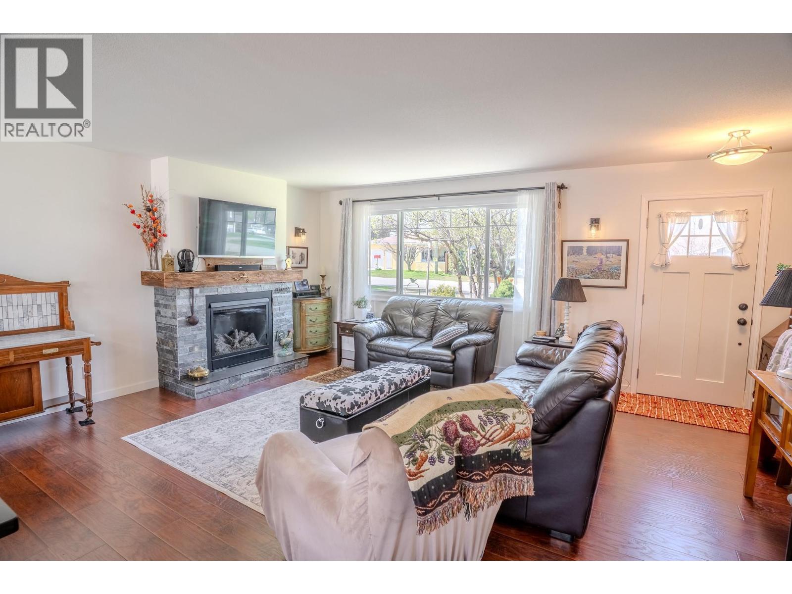 331 BIRCH Street - 12