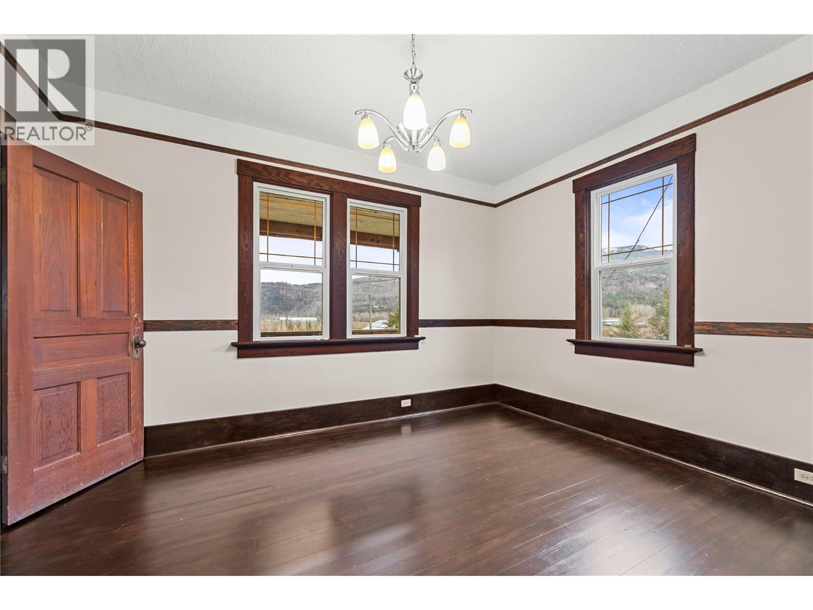 3135 Edes Road, Salmon Arm