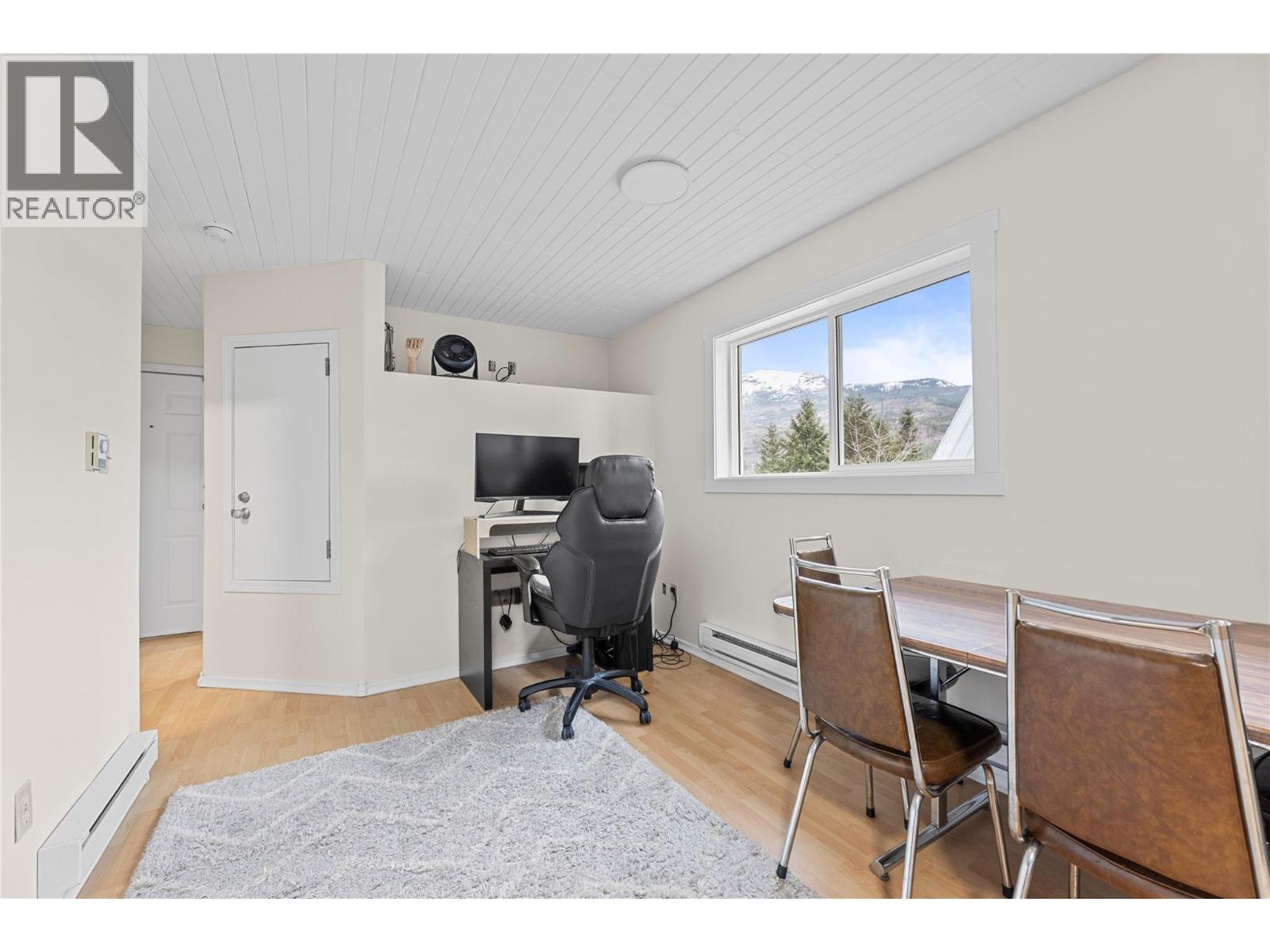 3135 Edes Road, Salmon Arm