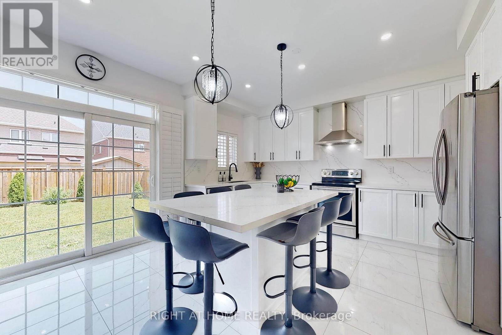 1733 FREDERICK MASON DRIVE E - 13