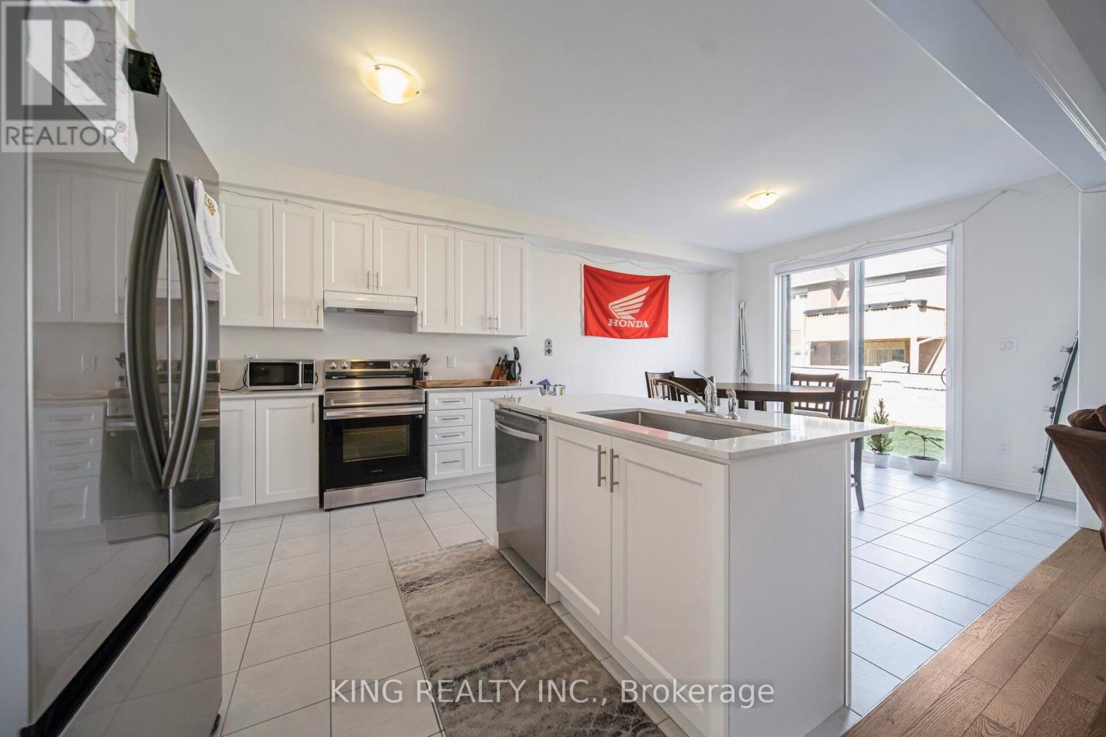 69 LAWRENCE D. PRIDHAM AVENUE - 17