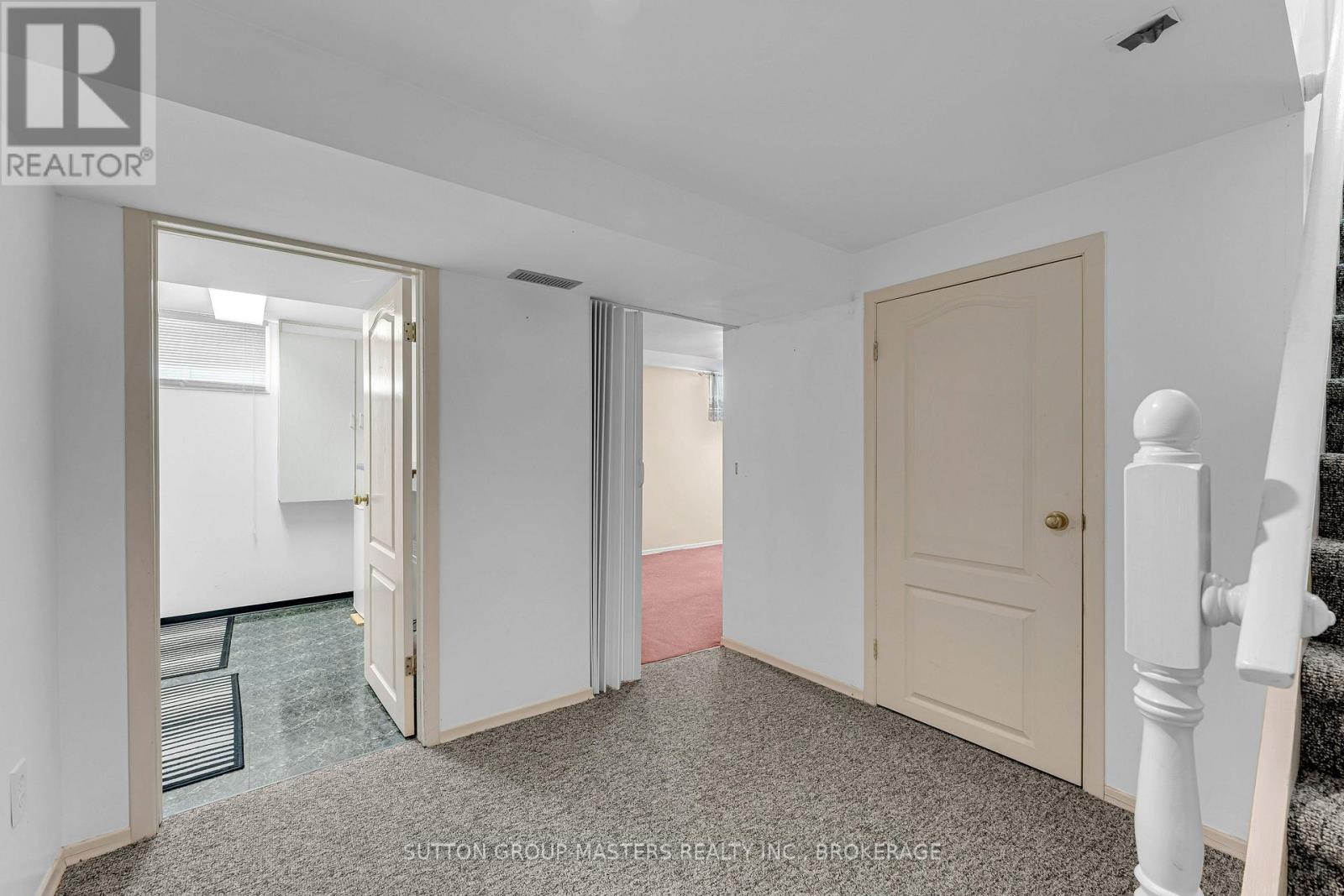 734 CEDARWOOD DRIVE — photo 37
