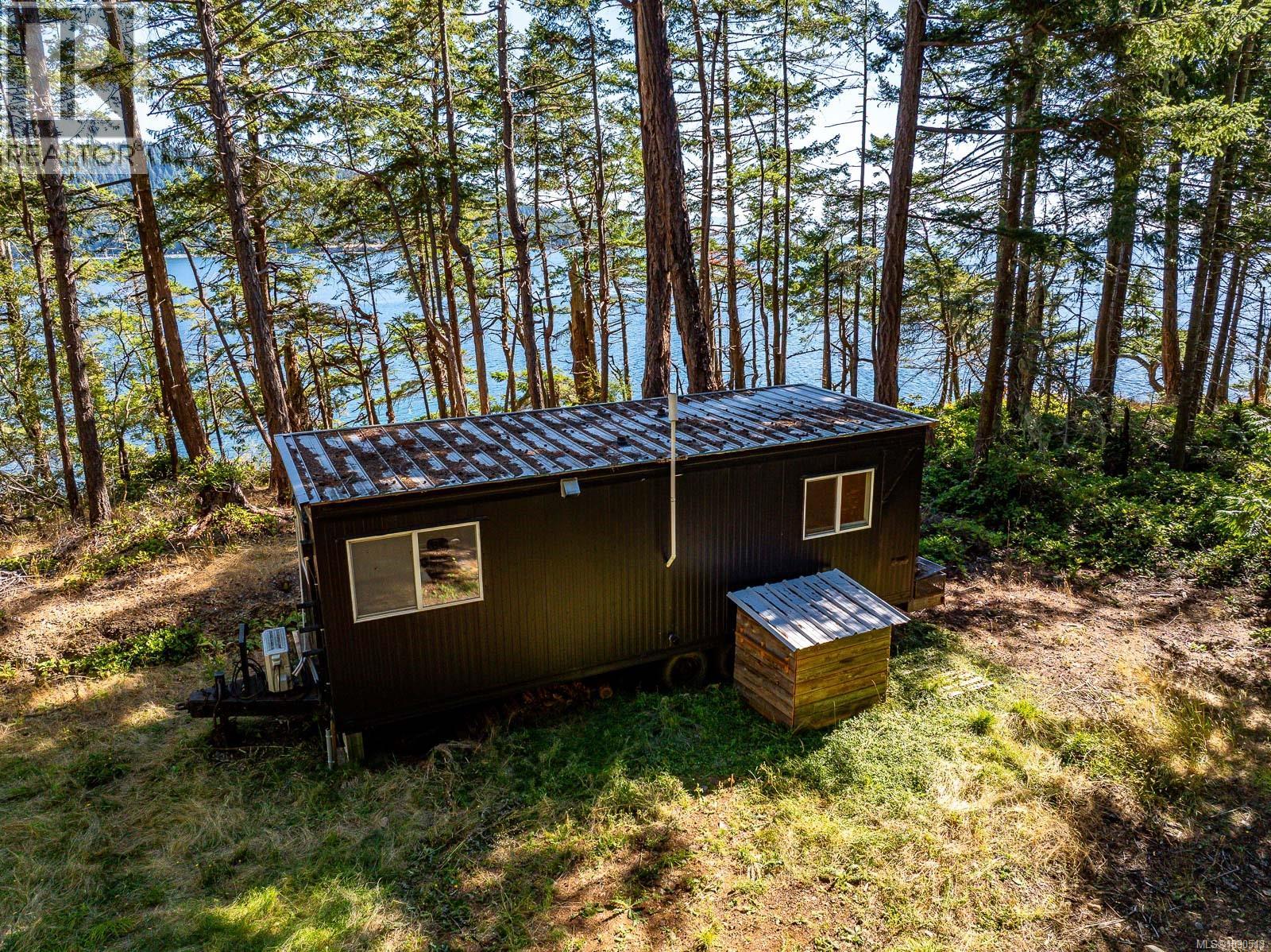 6552 East Rd — photo 35