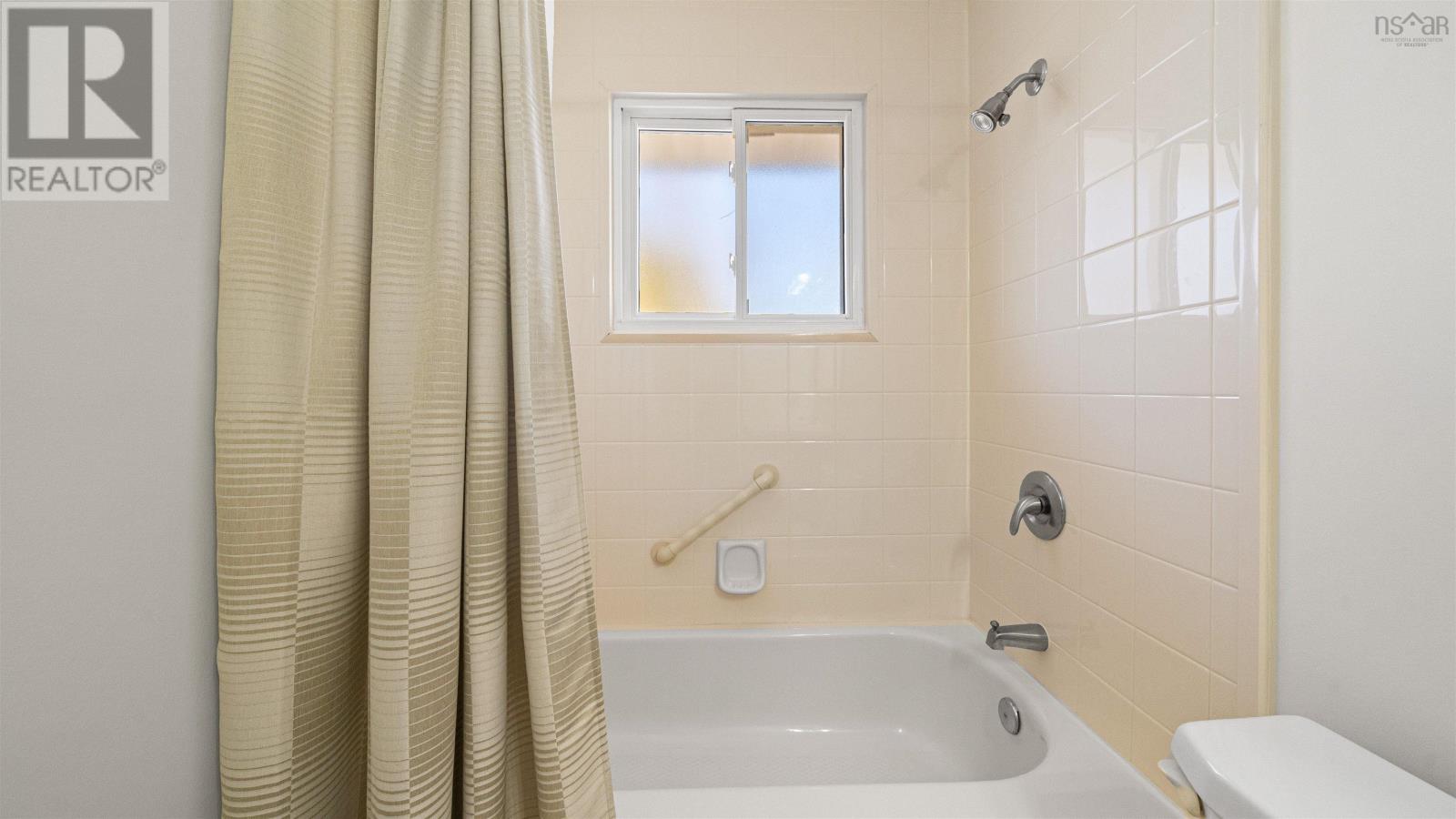 Property 17 of 33 of 34 Lethbridge Avenue