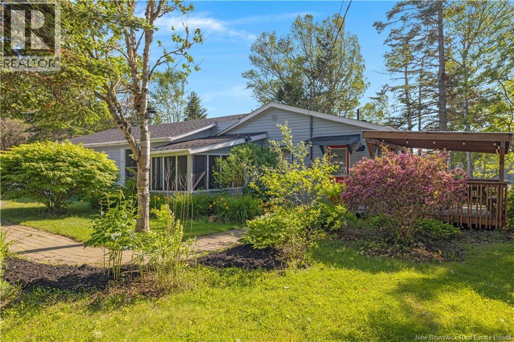 229 McCarthy's Point Road — photo 2