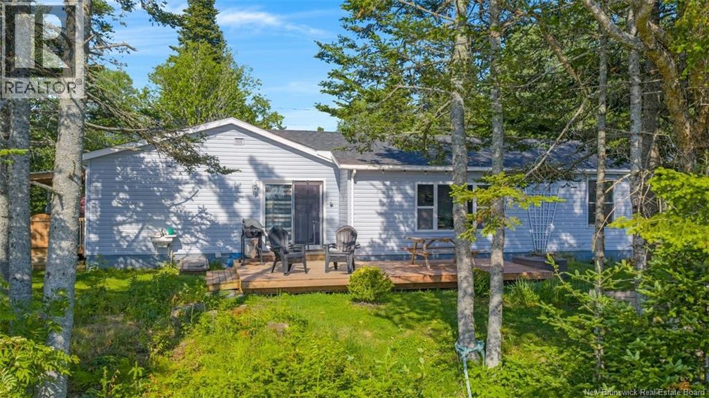 229 McCarthy's Point Road — photo 33