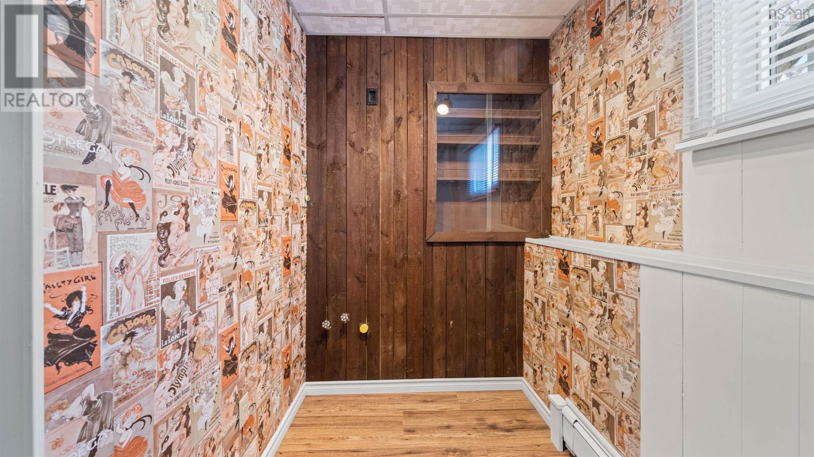 Property 21 of 33 of 34 Lethbridge Avenue