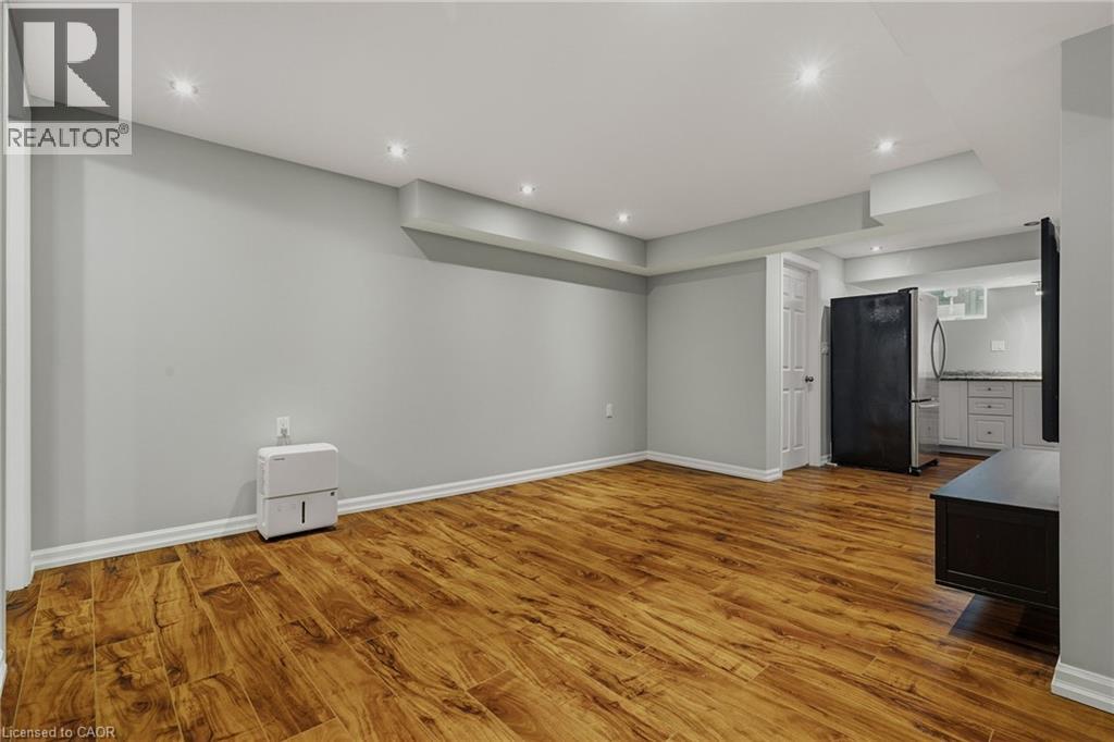 20 SHIRLEY Street, Dundas, Ontario, L9H4S3 — Photo 35