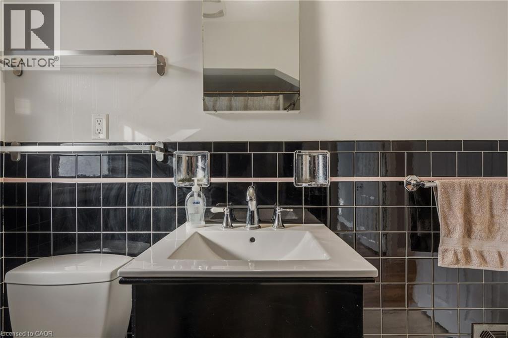 20 SHIRLEY Street, Dundas, Ontario, L9H4S3 — Photo 29