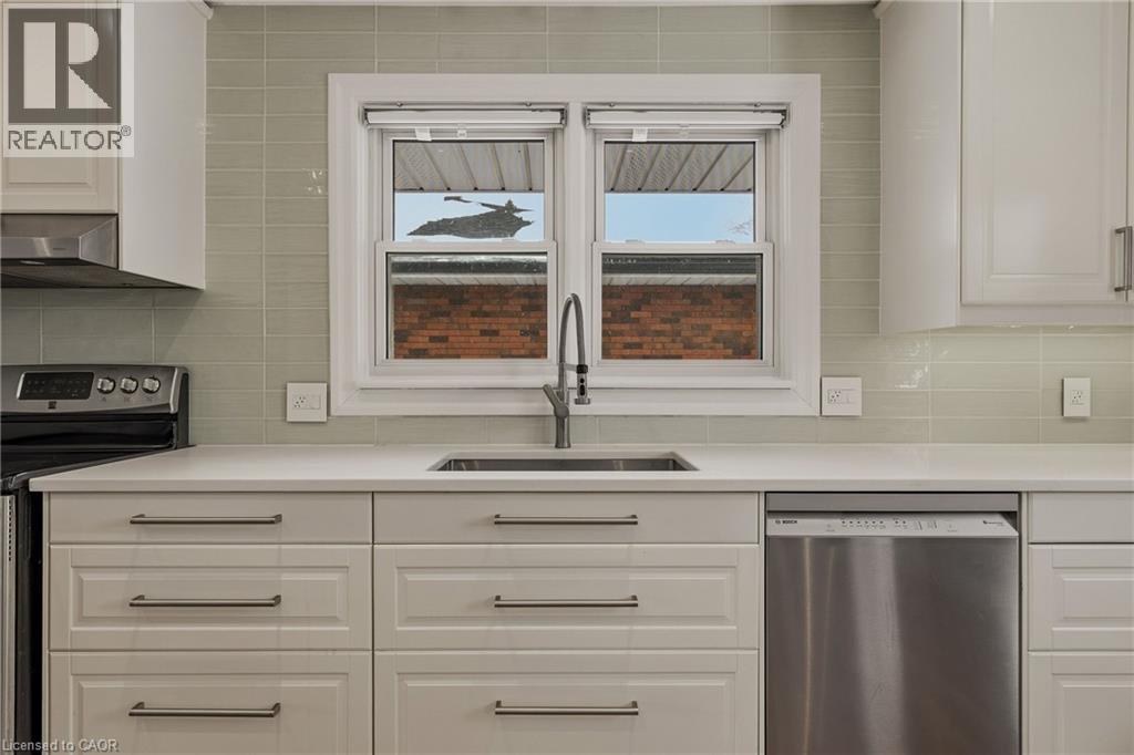 20 SHIRLEY Street, Dundas, Ontario, L9H4S3 — Photo 22
