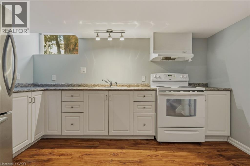 20 SHIRLEY Street, Dundas, Ontario, L9H4S3 — Photo 11