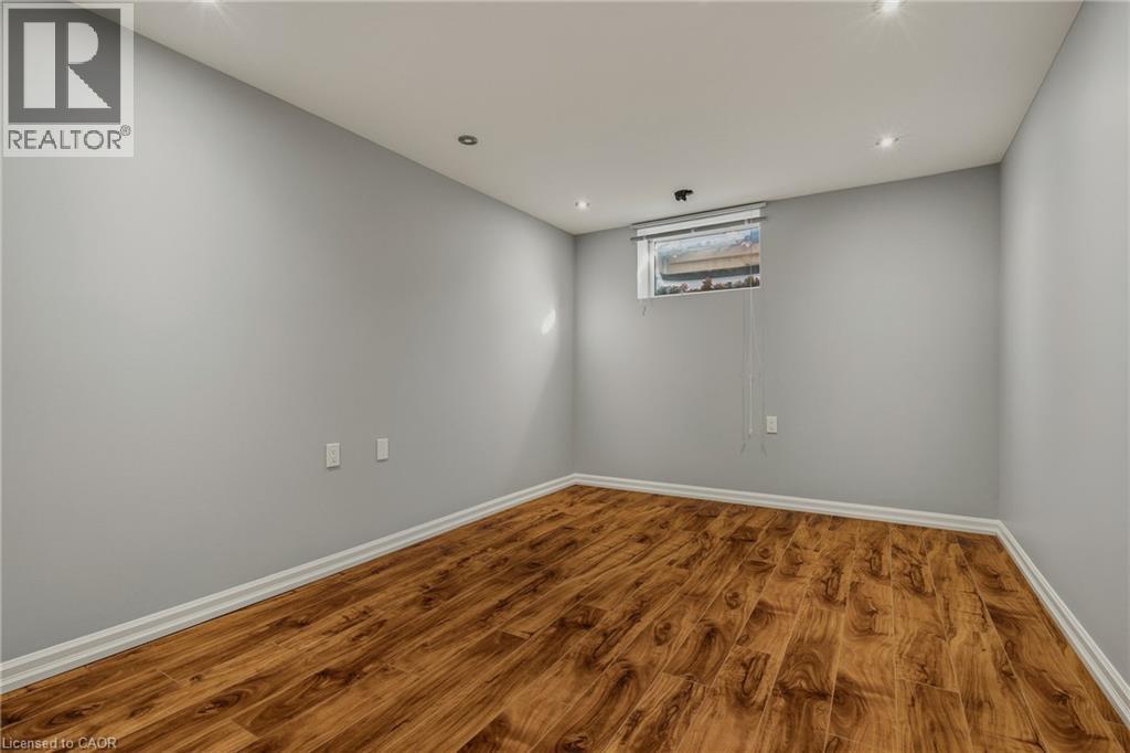 20 SHIRLEY Street, Dundas, Ontario, L9H4S3 — Photo 37