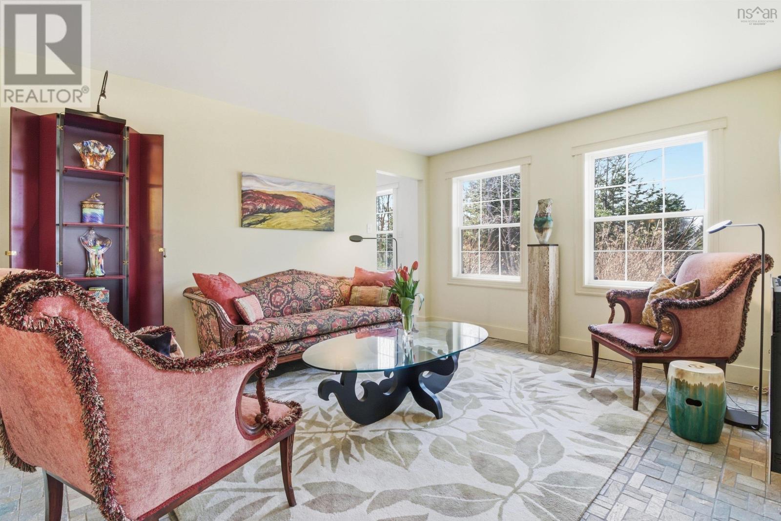 Property 21 of 44 of 9 Adams Drive