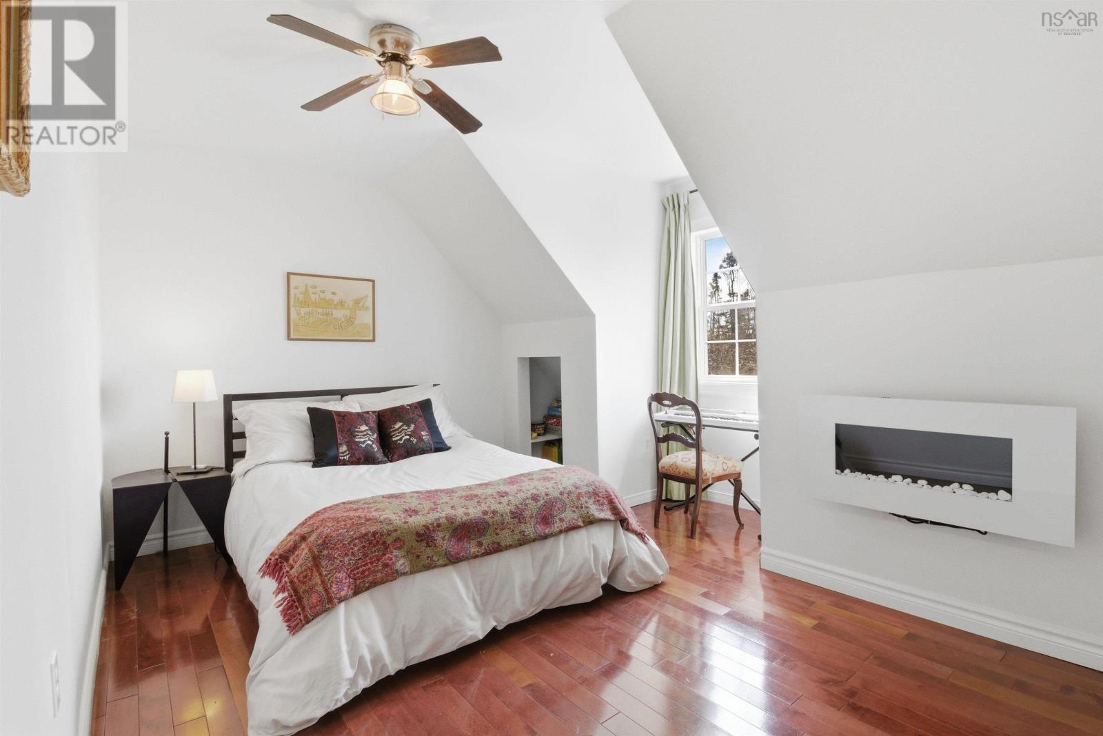 Property 30 of 44 of 9 Adams Drive