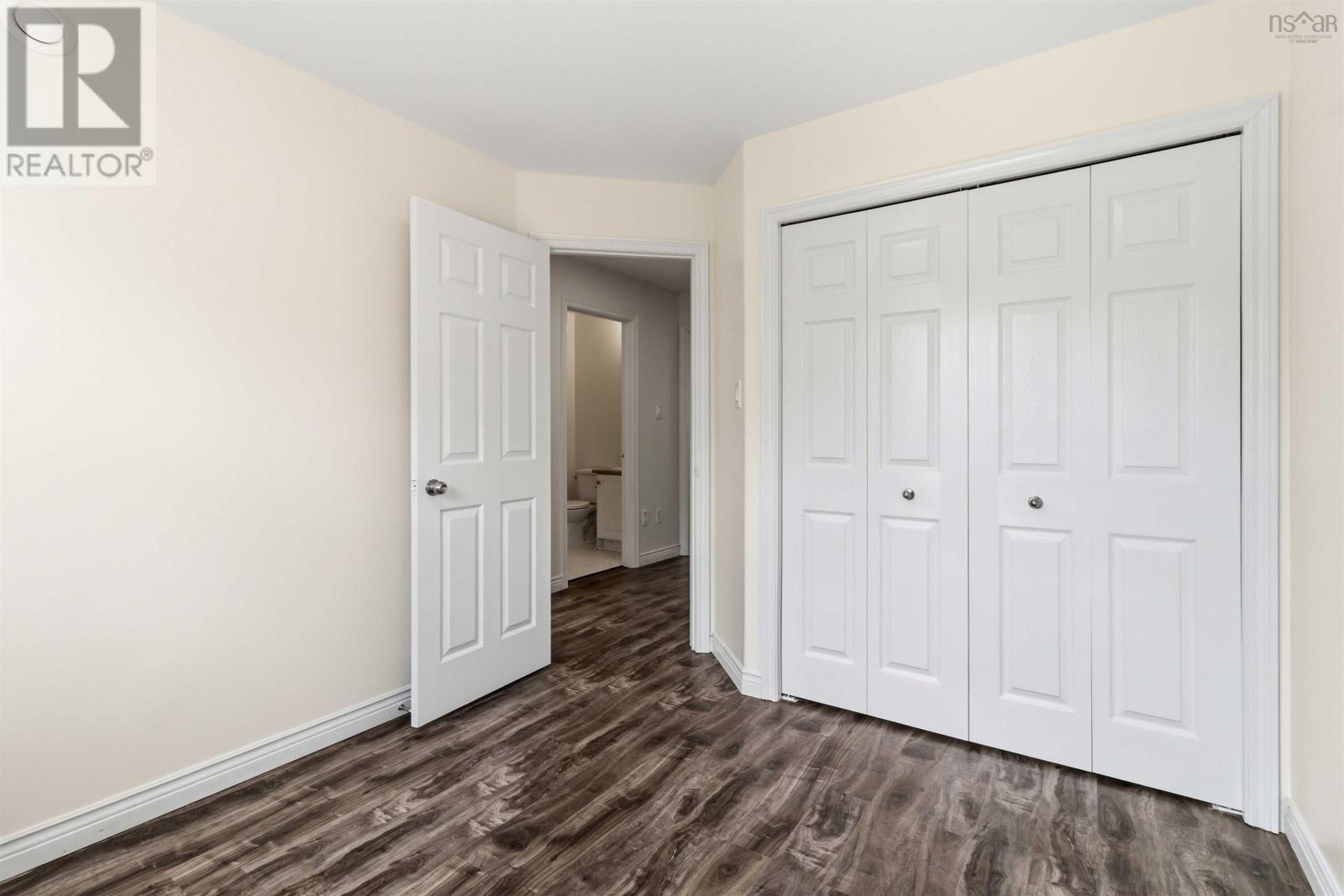 Property 26 of 48 of 106 States Lane