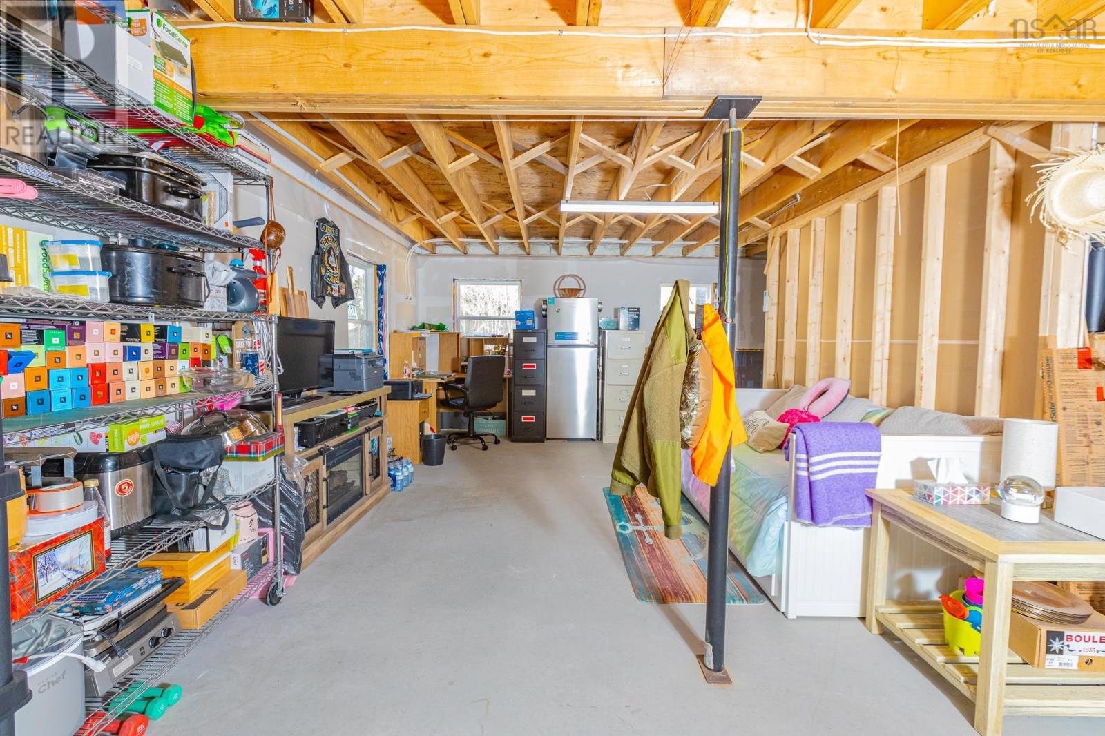 Property 26 of 40 of 28 Fisherman Path