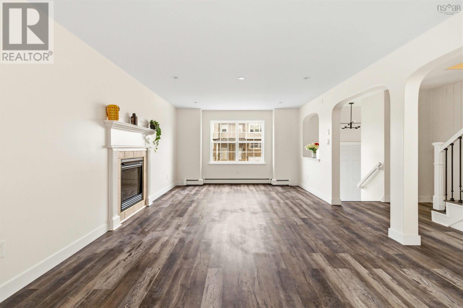 Property 7 of 48 of 106 States Lane