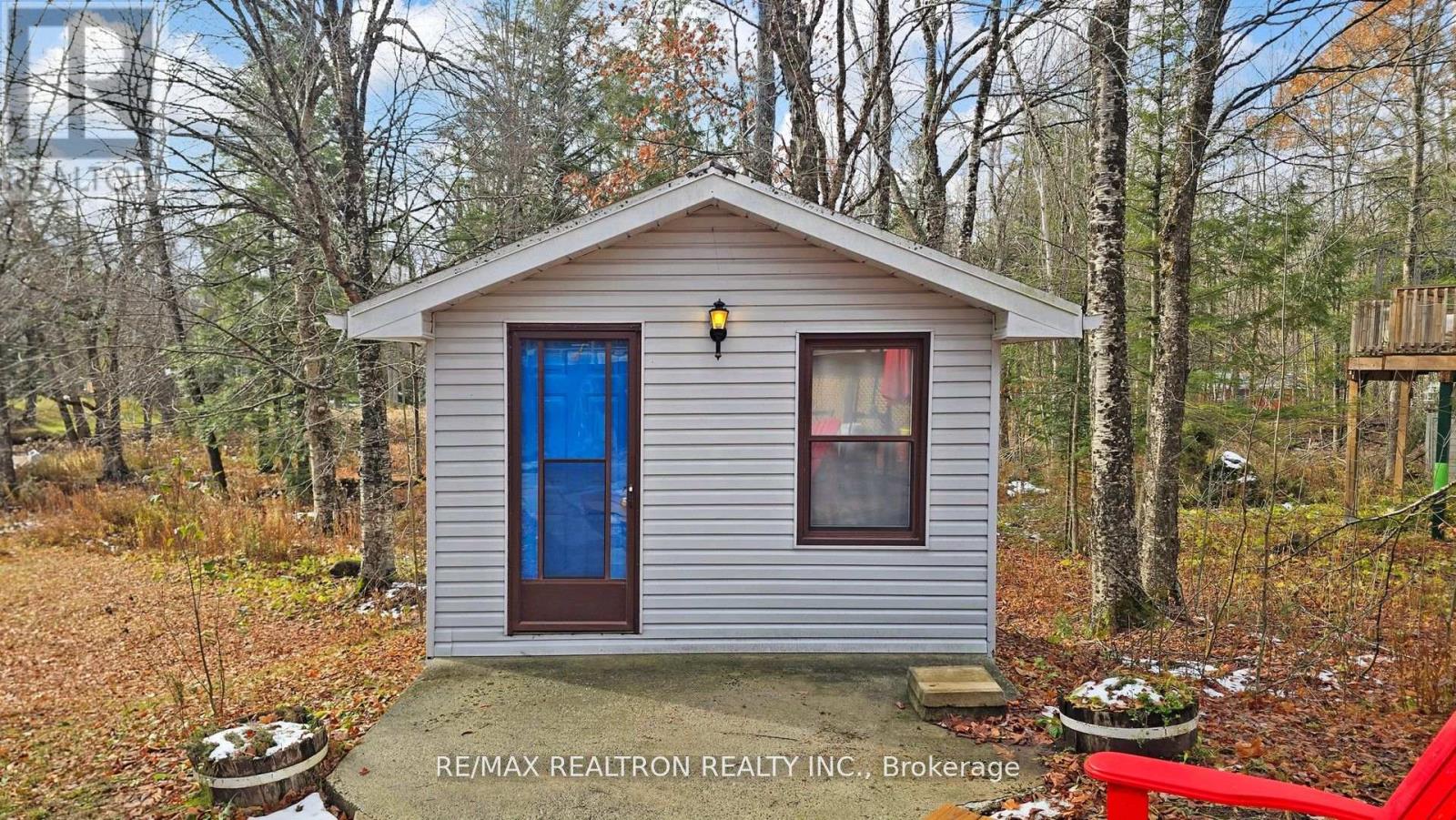 286 EDWINA DRIVE - 27