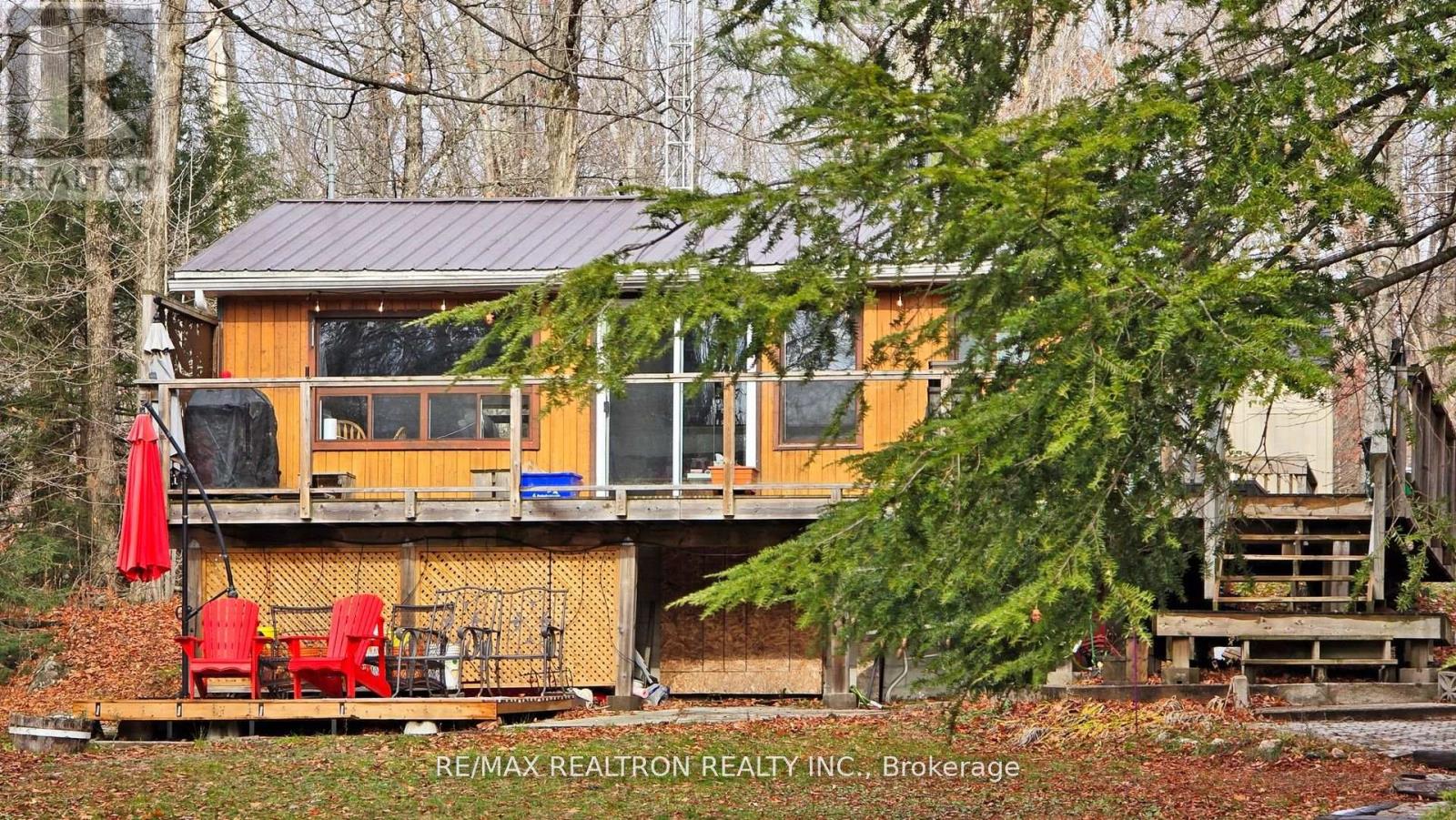286 EDWINA DRIVE - 40
