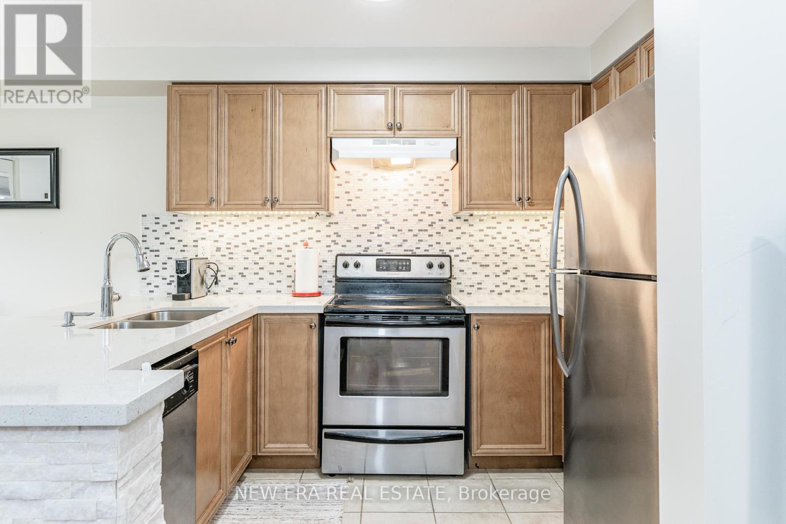 #13 151 GREEN ROAD - 18