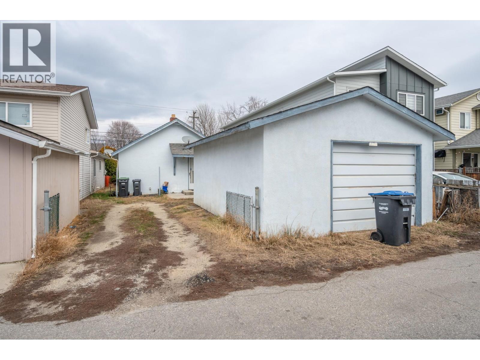 468 Wade Avenue W, Penticton