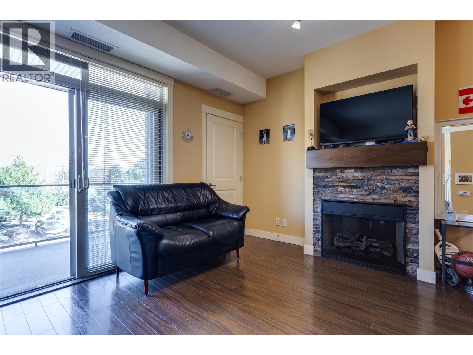 301 3533 Carrington Road, Westbank