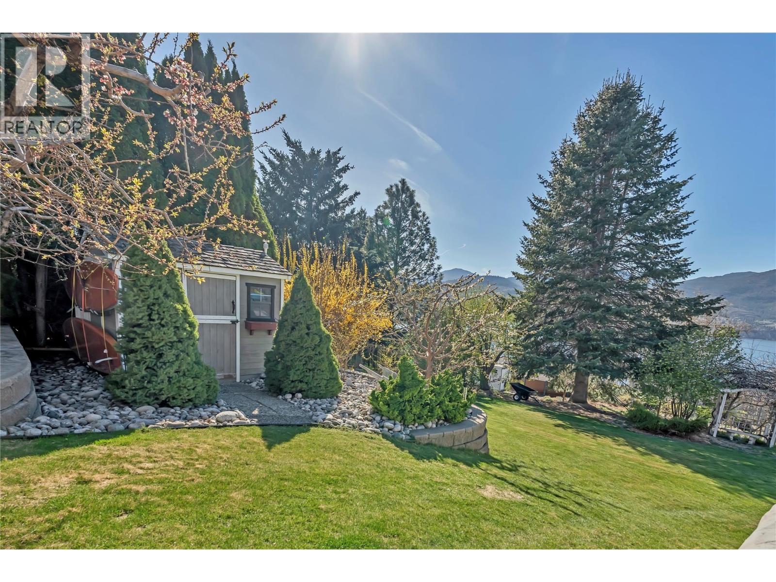 165 Highland Drive, Okanagan Falls