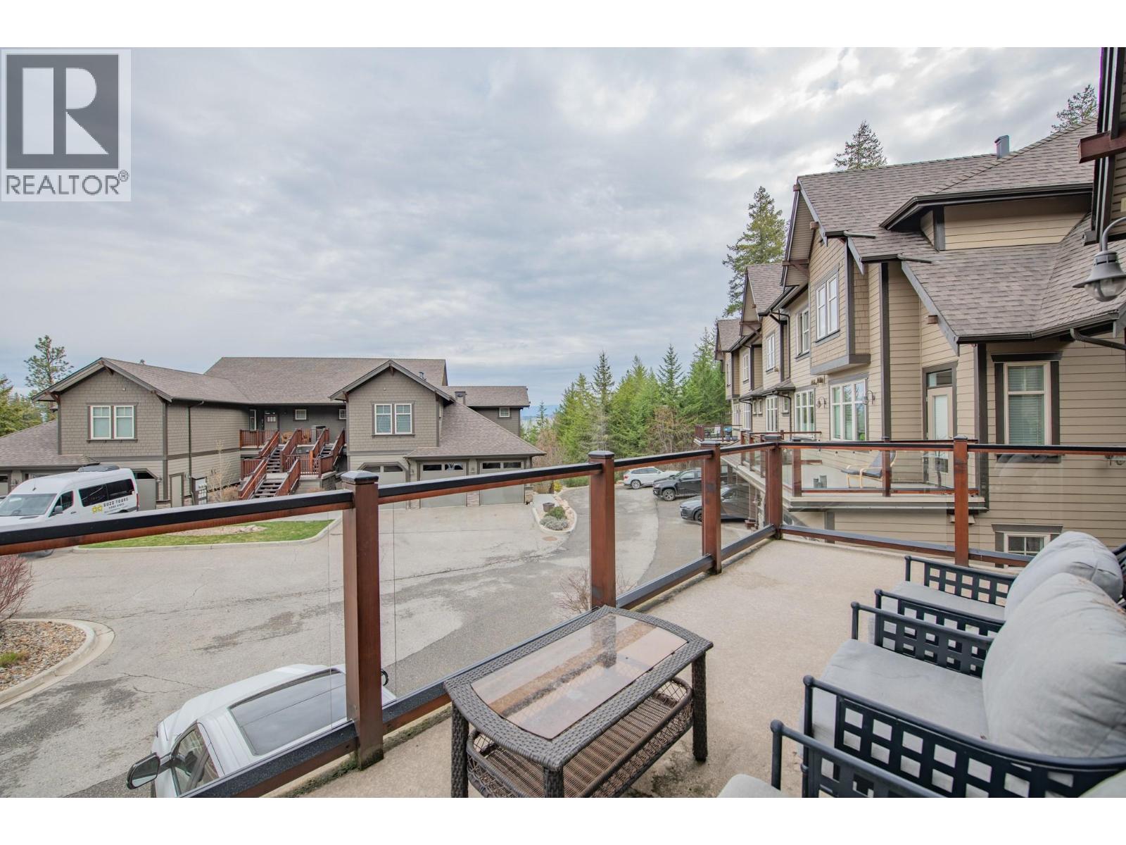 30 333 Longspoon Drive, Vernon