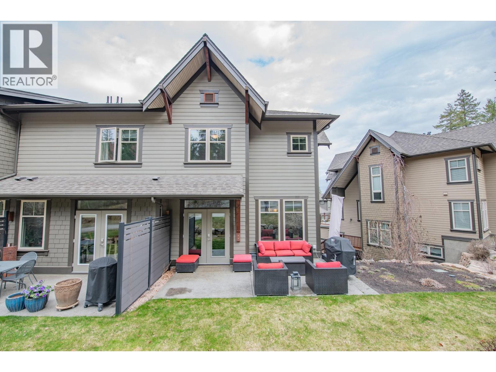 30 333 Longspoon Drive, Vernon