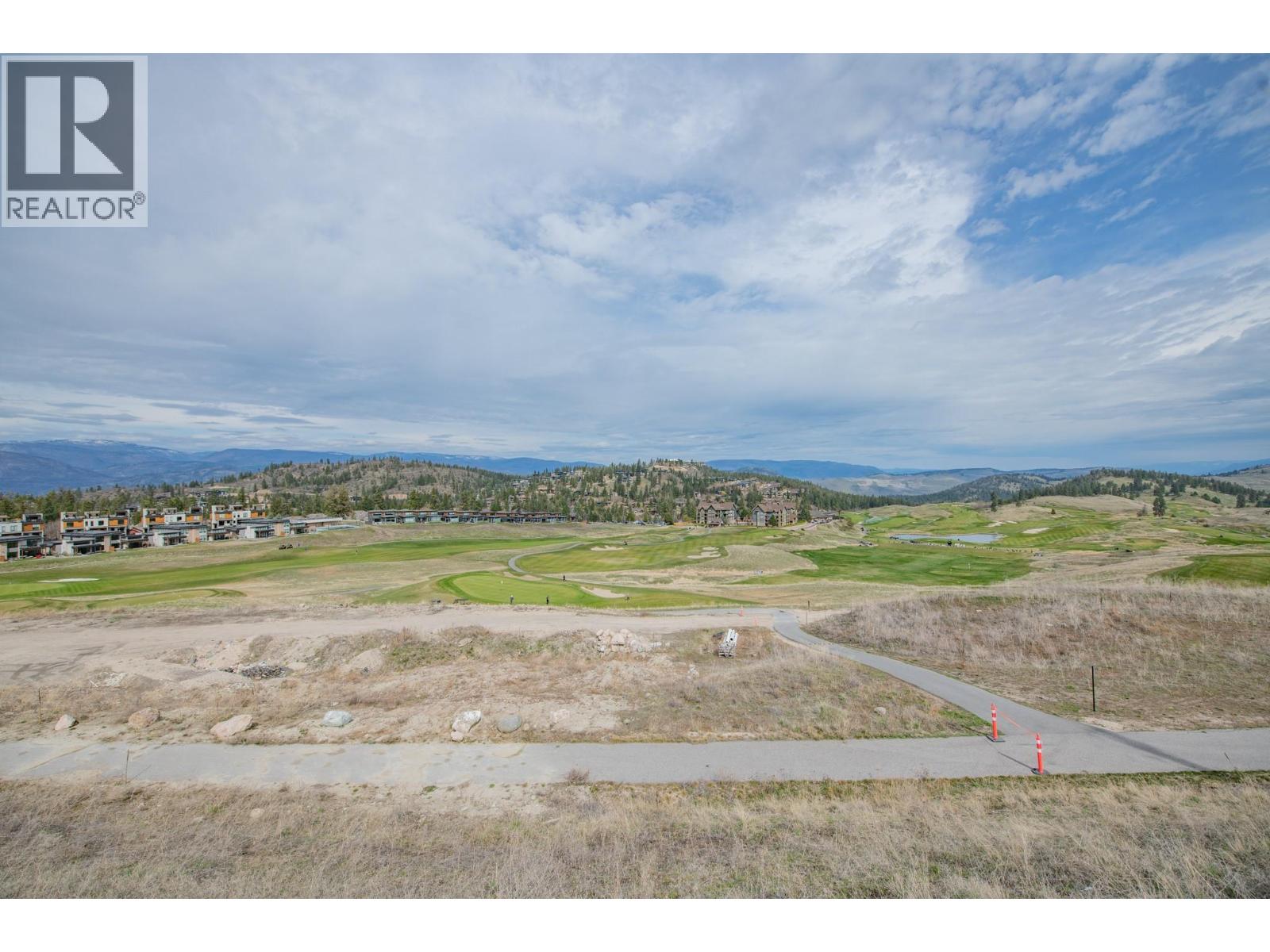 30 333 Longspoon Drive, Vernon