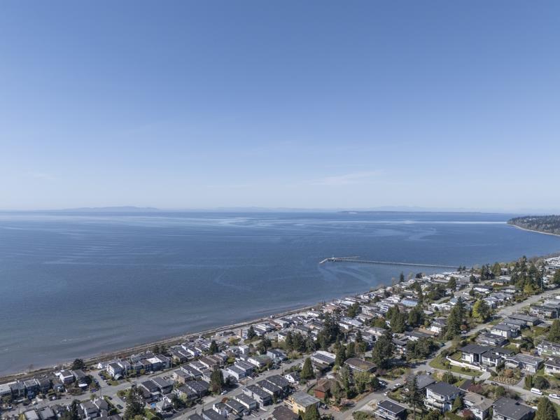 15662 SEMIAHMOO AVENUE, White Rock