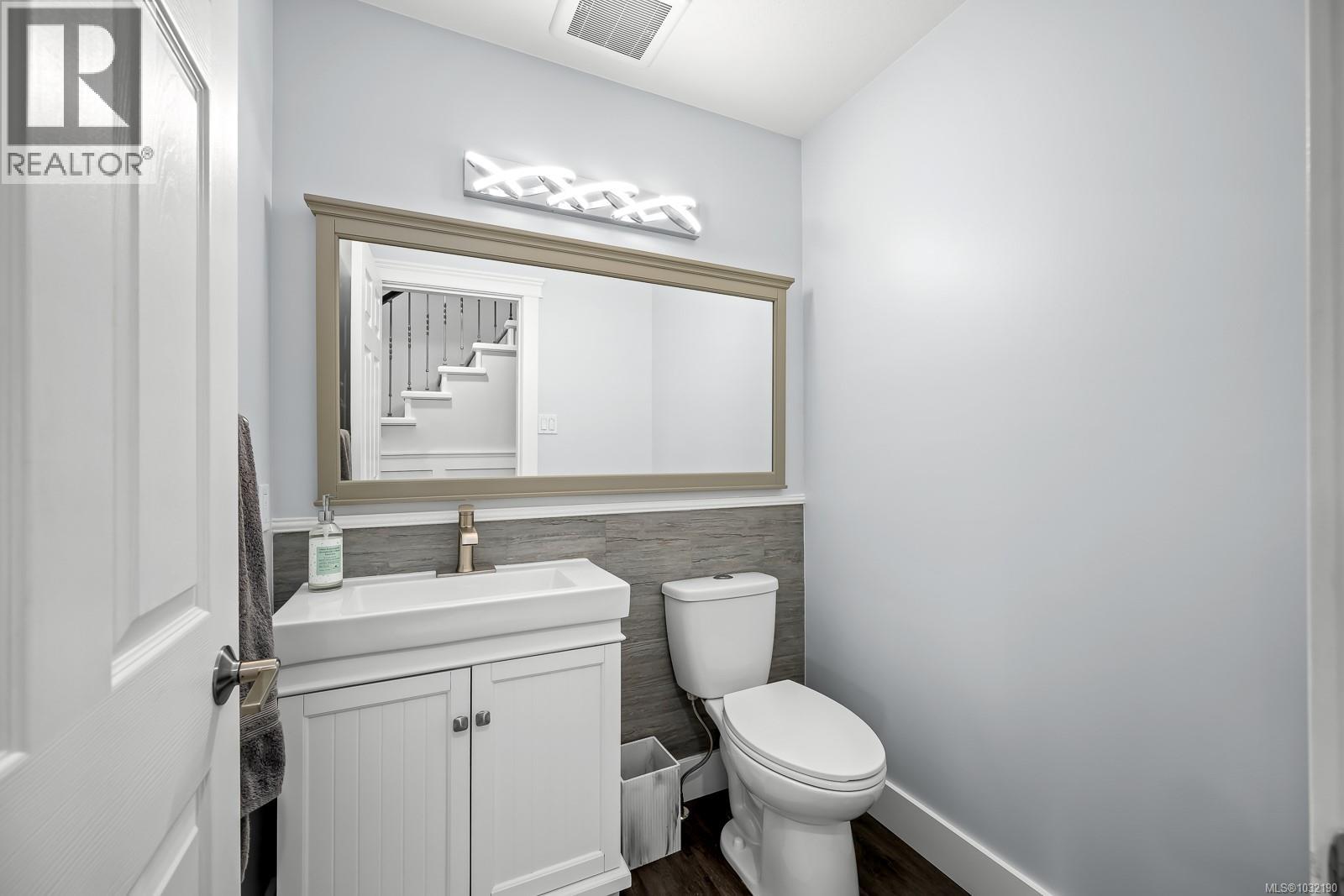 1097 MCBRIDE PL - 24