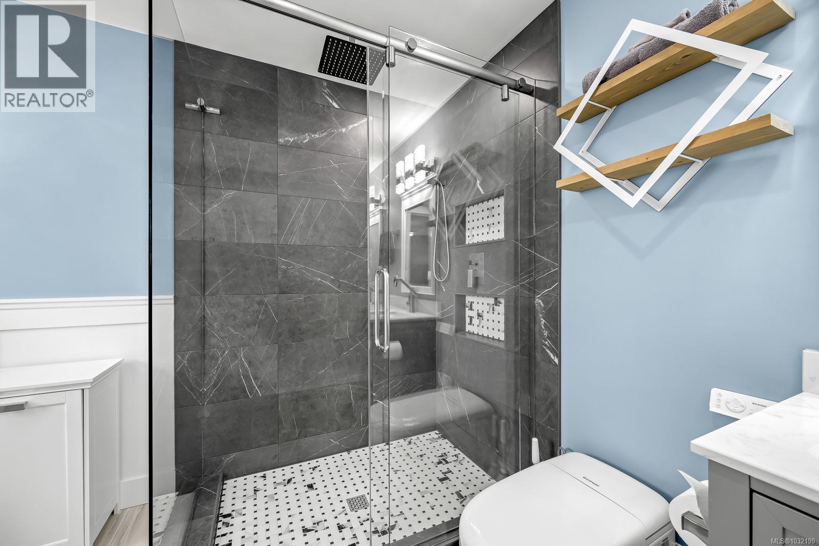 1097 MCBRIDE PL - 36