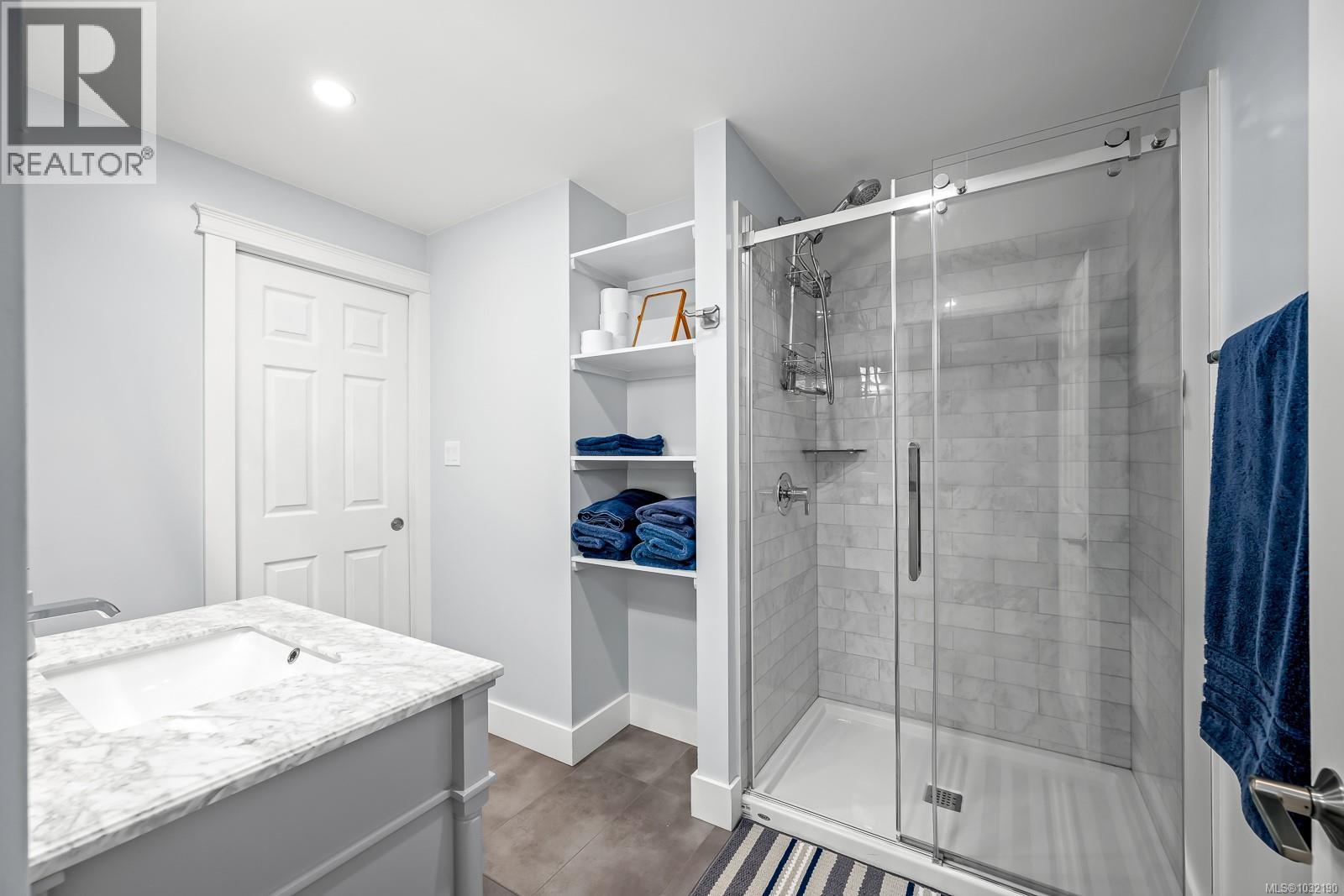 1097 MCBRIDE PL - 41