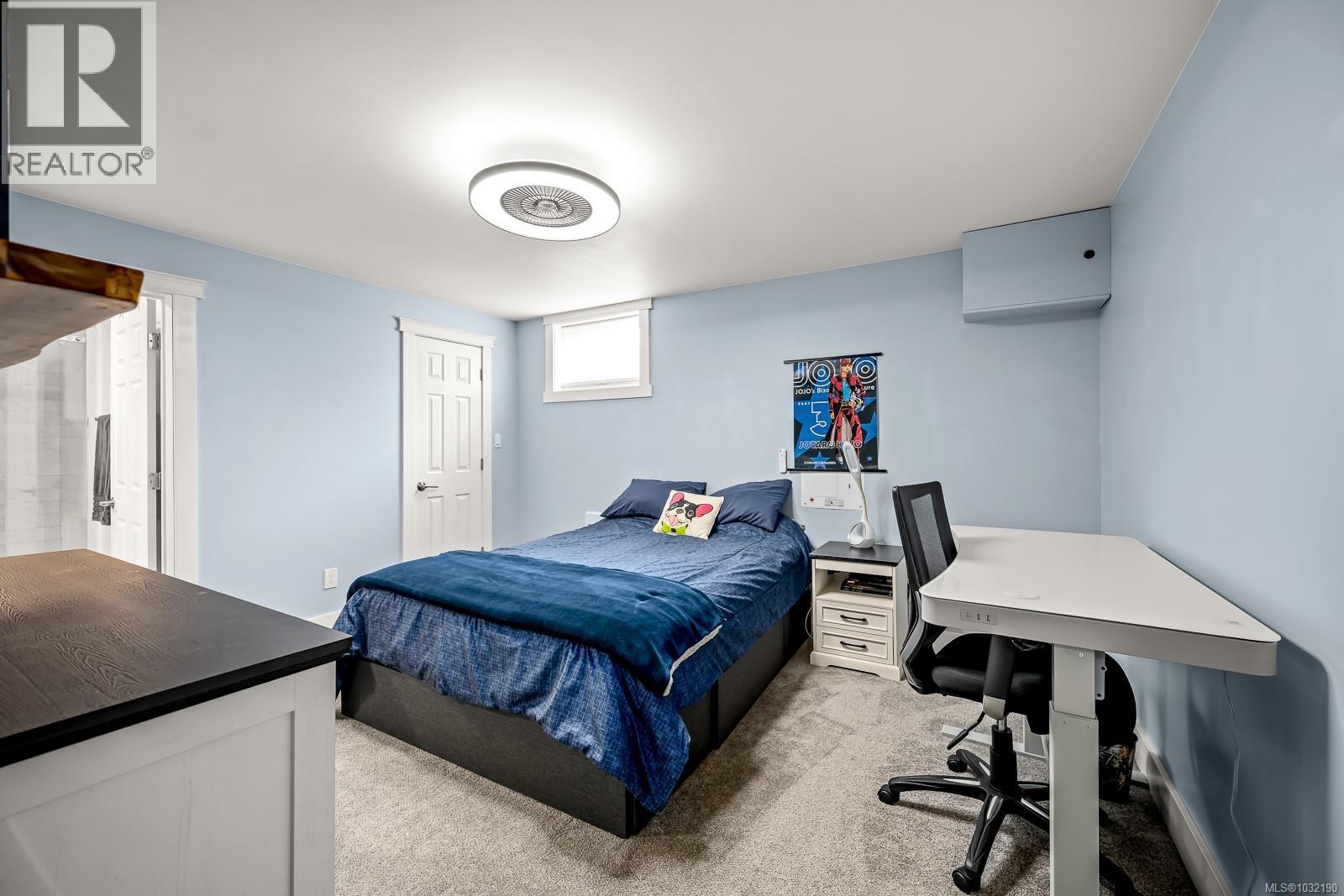 1097 MCBRIDE PL - 44