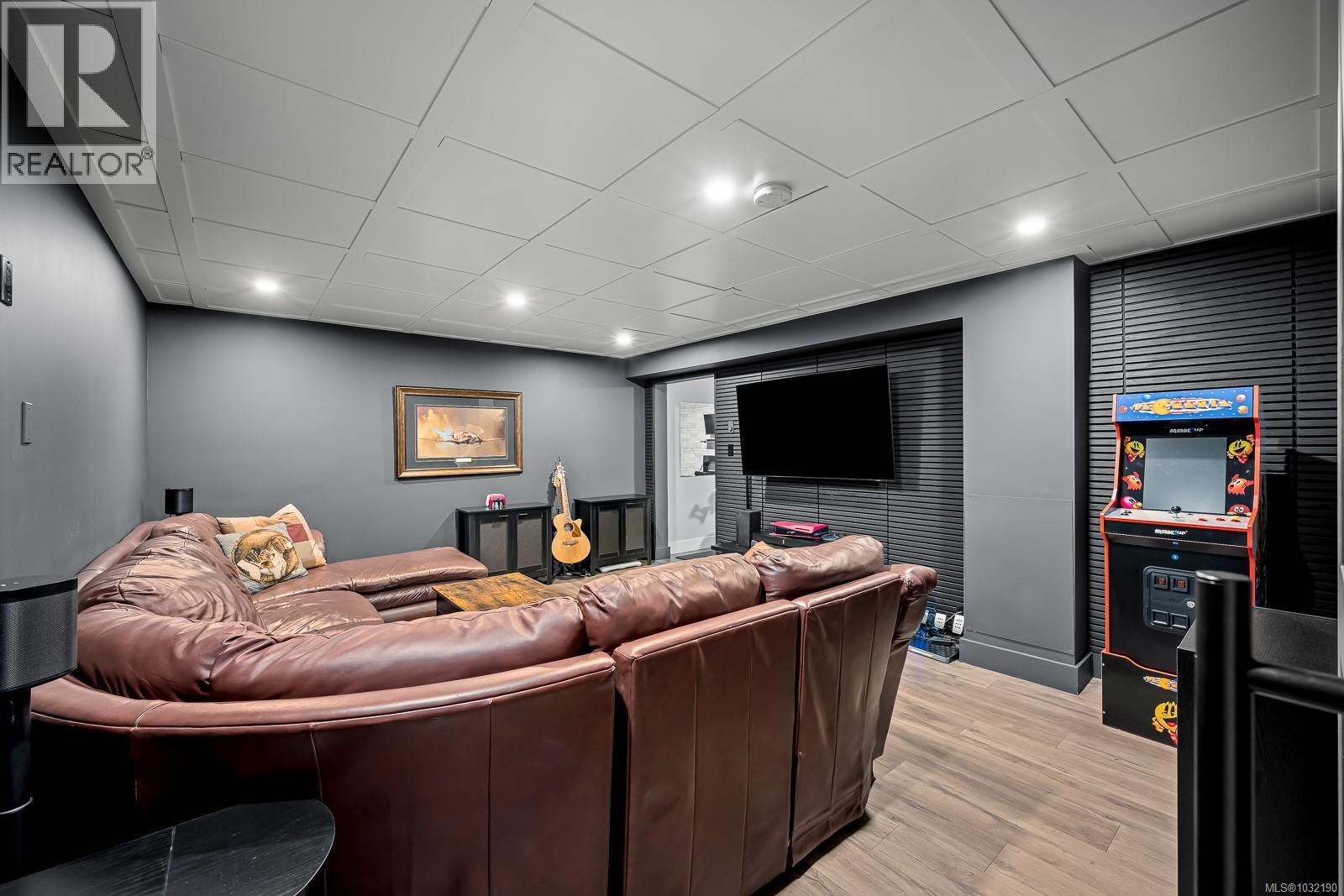 1097 MCBRIDE PL - 48