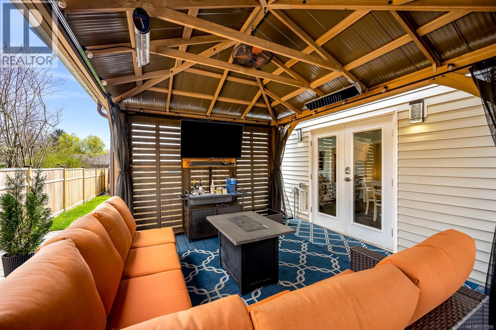 1097 MCBRIDE PL - 52